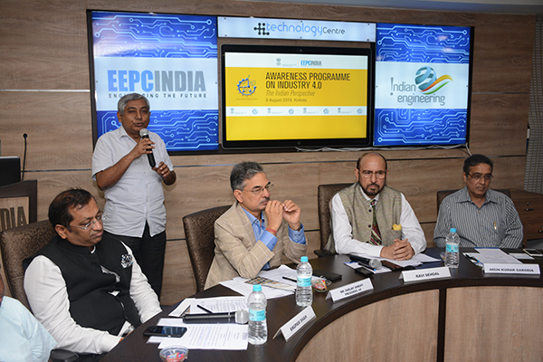 Professor Dipti Prasad Mukherjee, Deputy Director, Indian Statistical Institute, Kolkata addressing